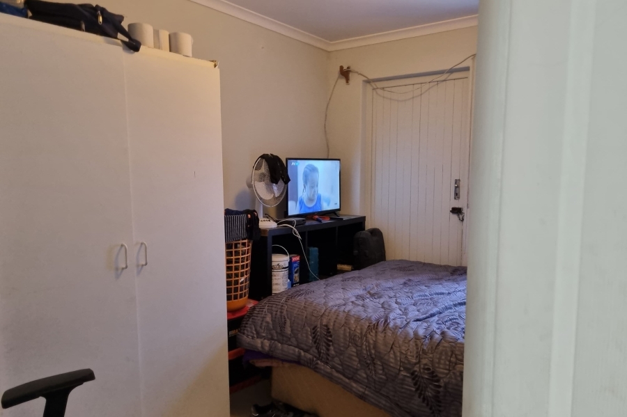 To Let 3 Bedroom Property for Rent in Brooklyn Western Cape